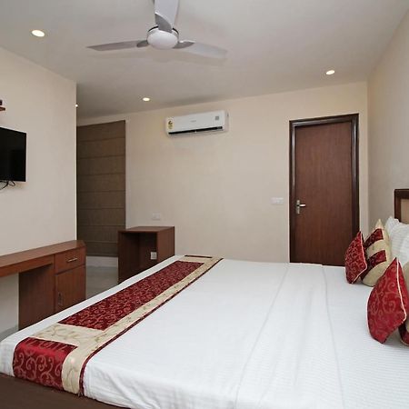 Oyo Hotel Blu Pebbles Near Delhi Airport Nové Dillí Exteriér fotografie