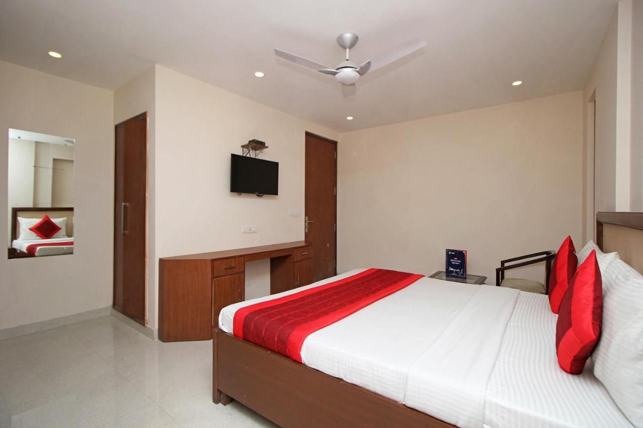 Oyo Hotel Blu Pebbles Near Delhi Airport Nové Dillí Exteriér fotografie