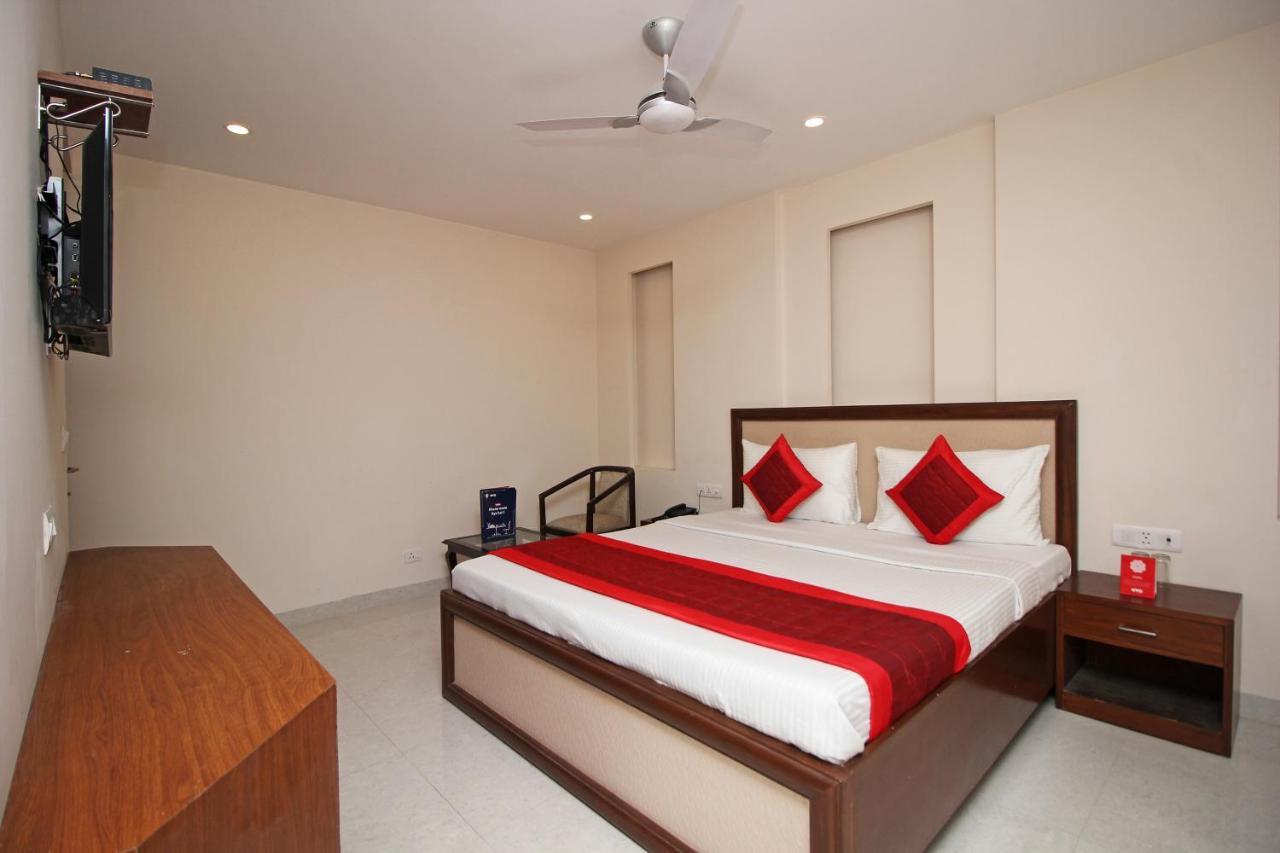 Oyo Hotel Blu Pebbles Near Delhi Airport Nové Dillí Exteriér fotografie