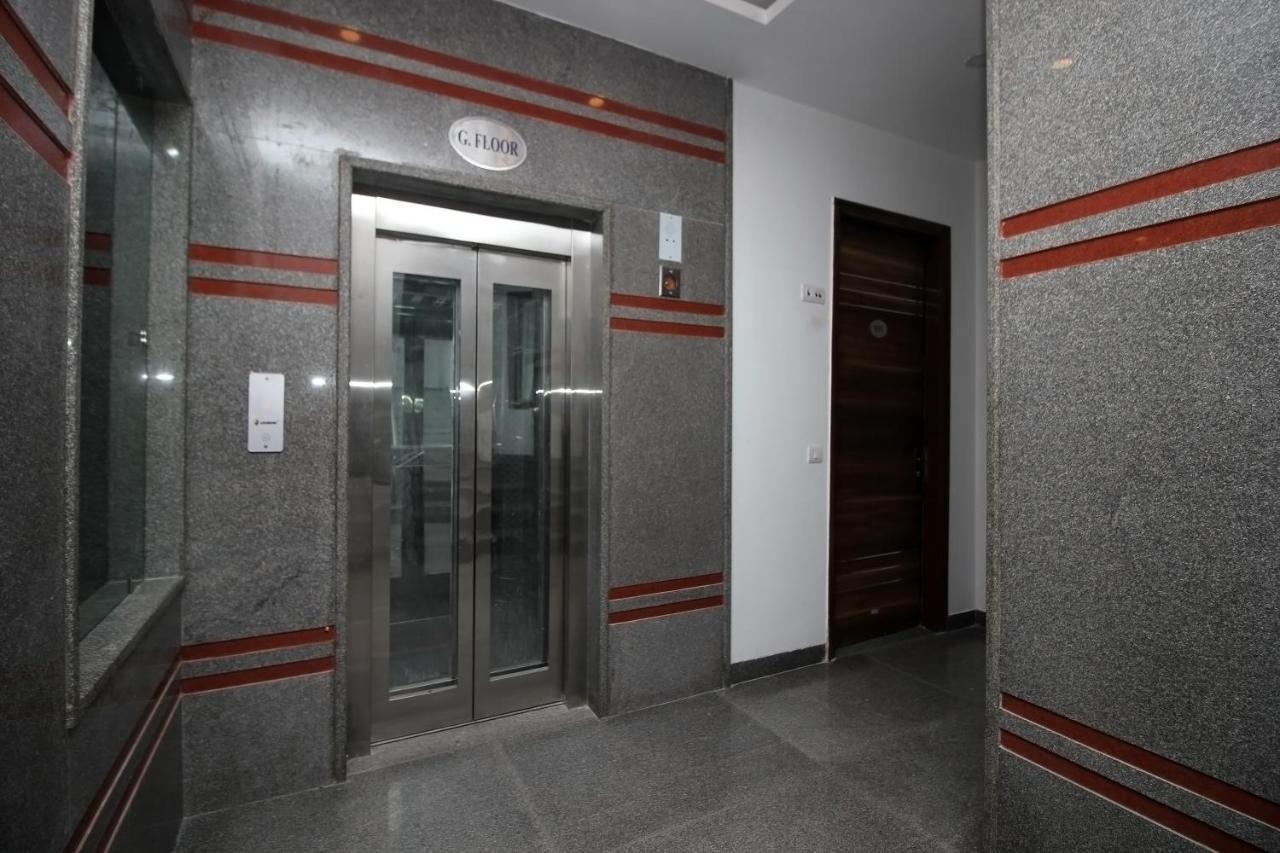 Oyo Hotel Blu Pebbles Near Delhi Airport Nové Dillí Exteriér fotografie